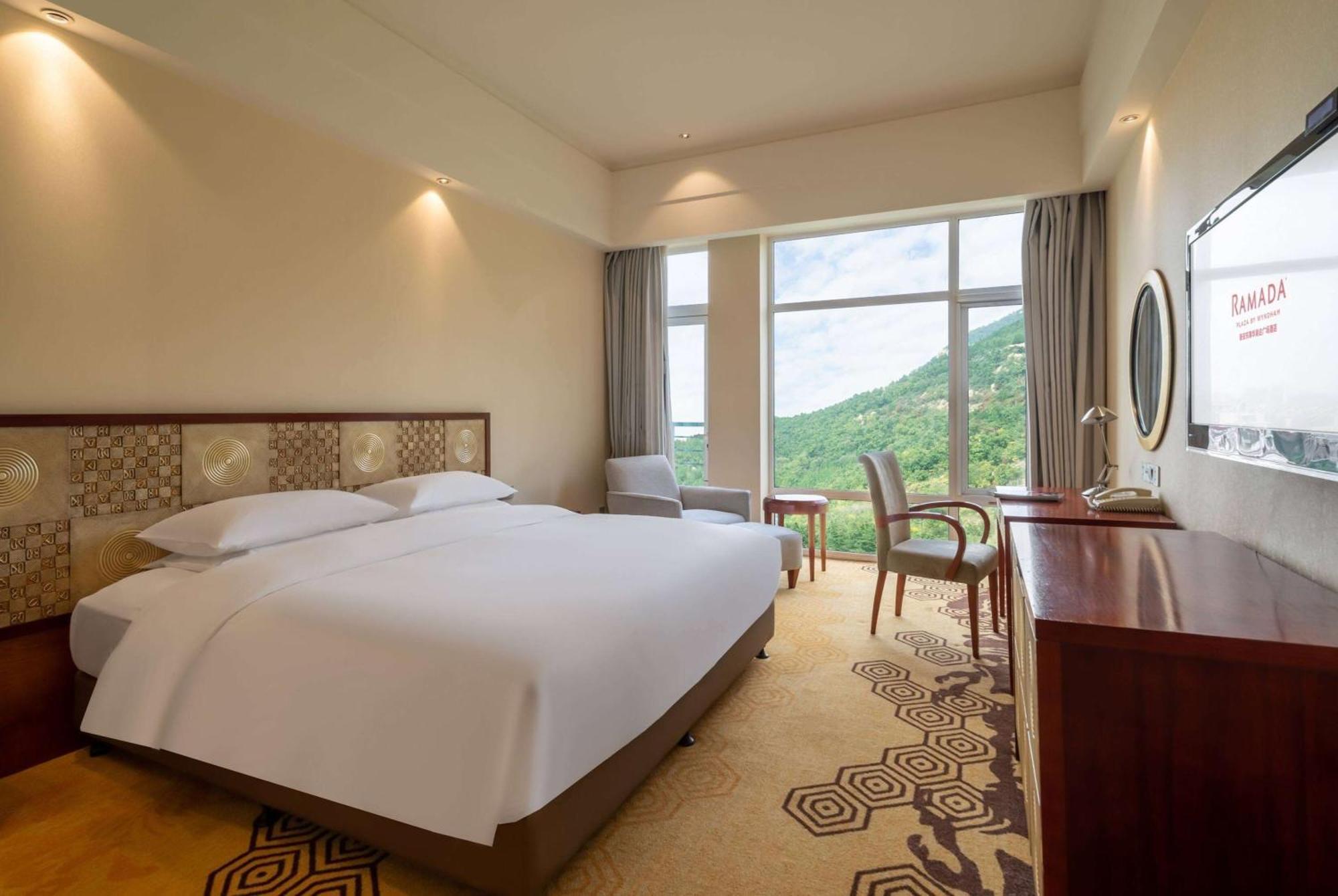 Ramada Plaza By Wyndham Taian Hotel Tai'an  Exterior foto